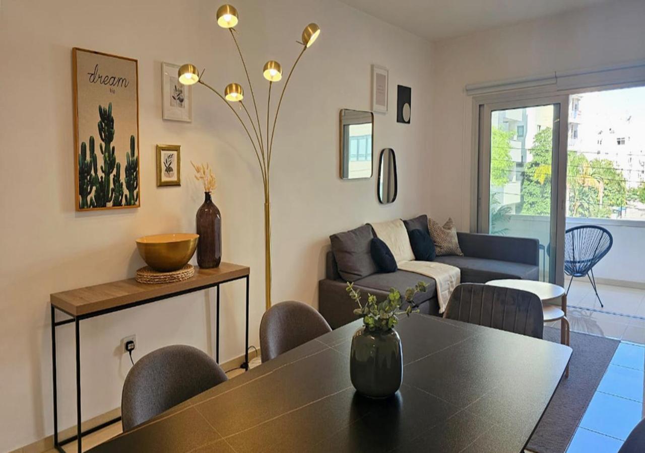 Phaedrus Living: City Centre Luxury Flat Esperidon 201 Nicosia Exterior photo