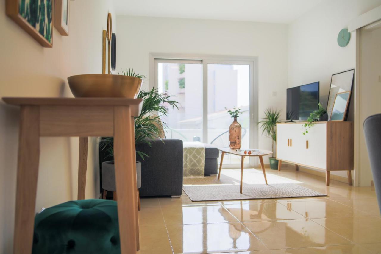 Phaedrus Living: City Centre Luxury Flat Esperidon 201 Nicosia Exterior photo